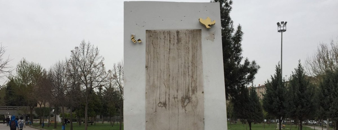 Diyarbakır'da bulunan İnsan Hakları Anıtı'nın kaldırılmasına ilişkin soru önergemiz