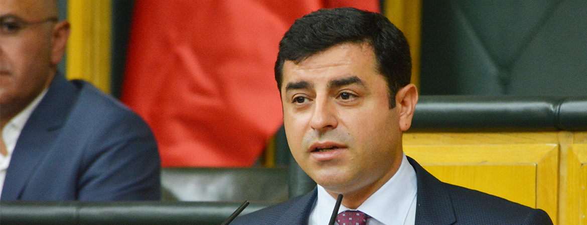 Demirtaş: Bu ülkenin Cumhurbaşkanı silahsızlanmayı önlemiştir