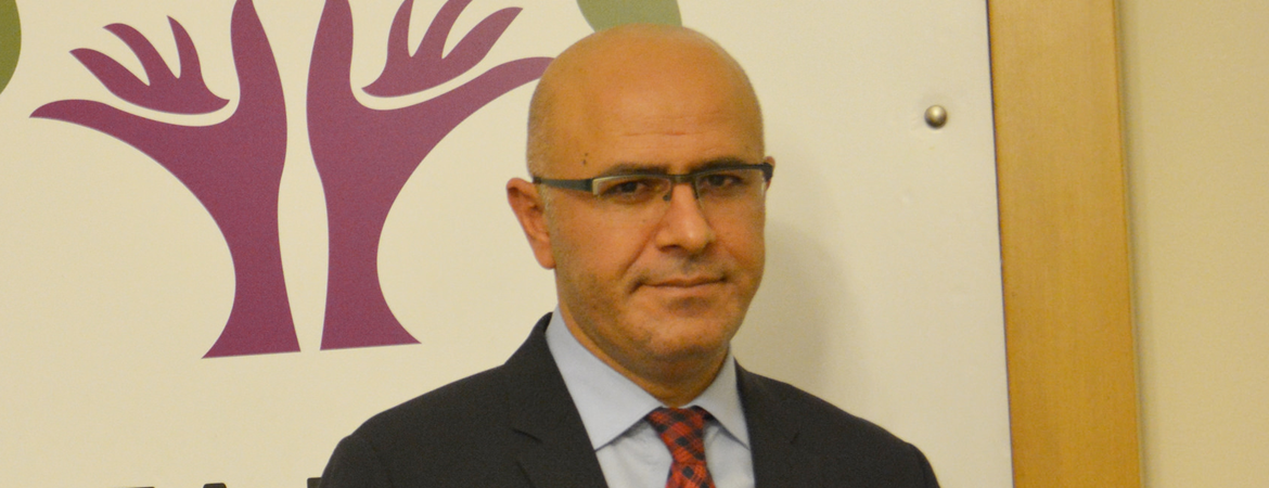 Hükümet Türkiye'yi tecrit ediyor