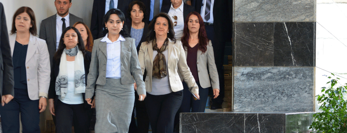 Biat etmeyeceğiz, erkek-egemen sisteminize dert olsun!