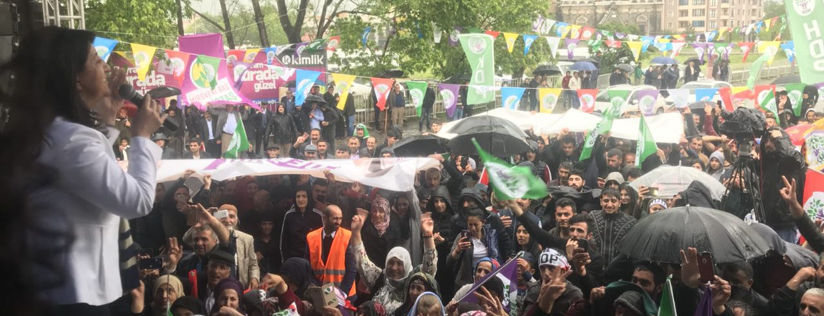 Pervin Buldan: AKP'nin bu ülkeye yaptıklarını en fazla Kars halkı bilir