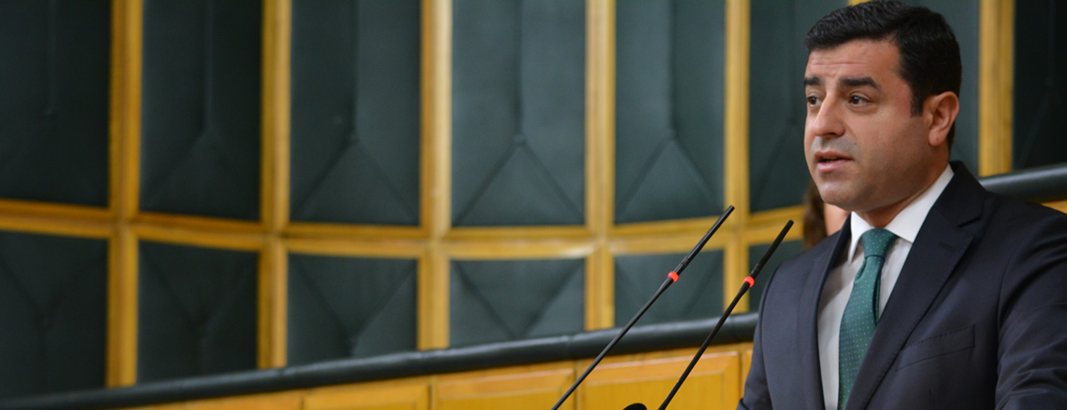 Demirtaş: Demokrasi sokaktır, direniştir!