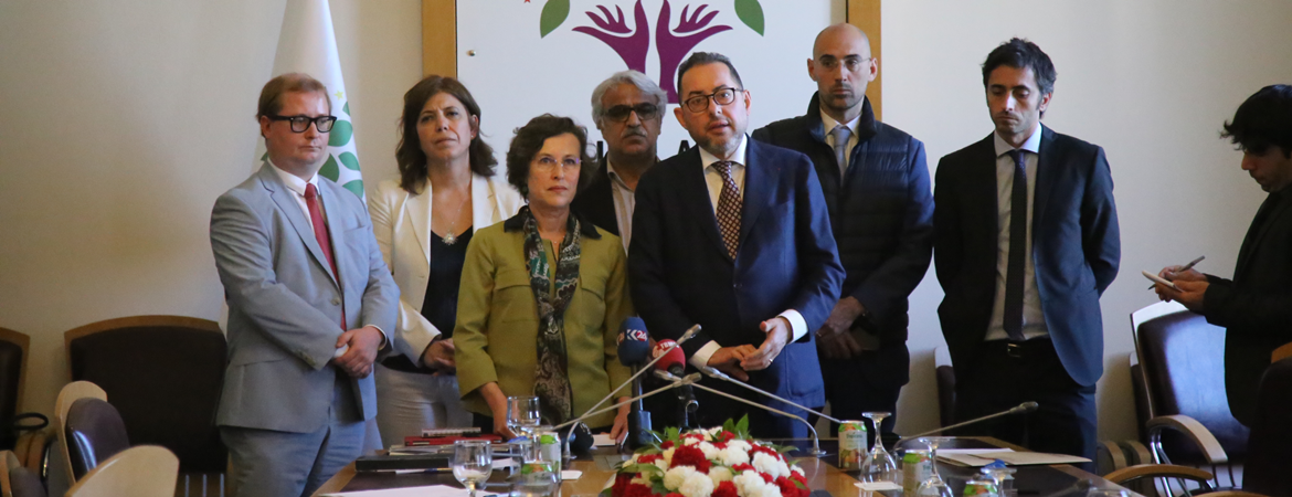 Pitella'dan partimize dayanışma ziyareti 