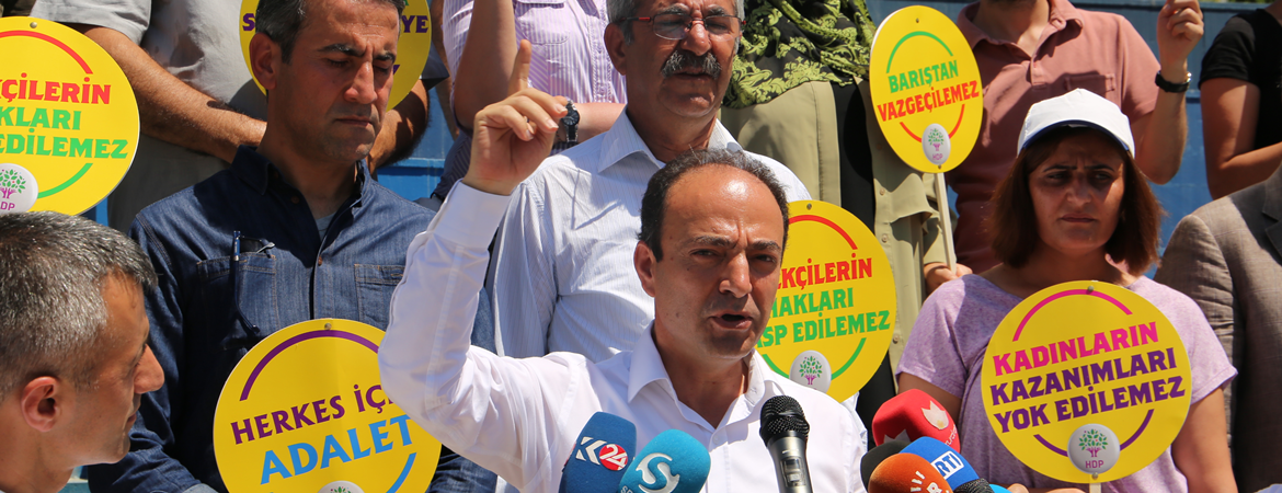 Baydemir'den AKP'li Belediye Başkanlarına "kirlenmeyin" diyen Erdoğan'a: Üzüm üzüme bakarak kararır Genel Başkan, Rojbaj!