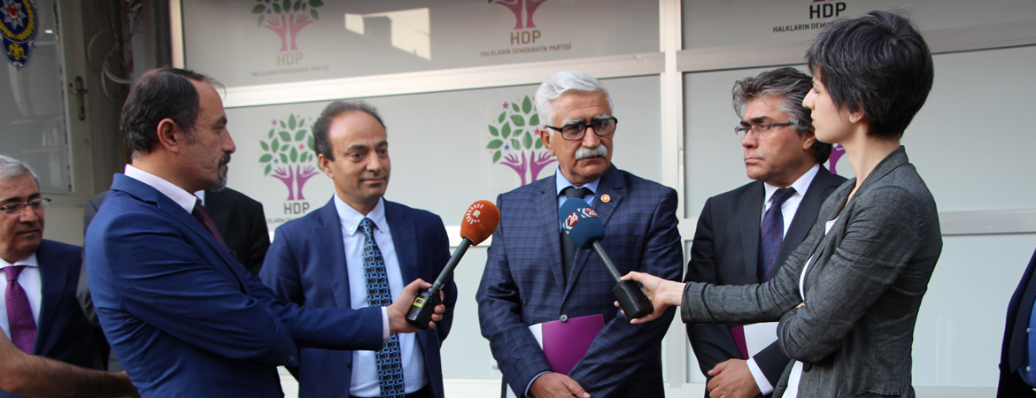 Baydemir: Güney'deki kardeşlerimizin iradesi başımız üstüne