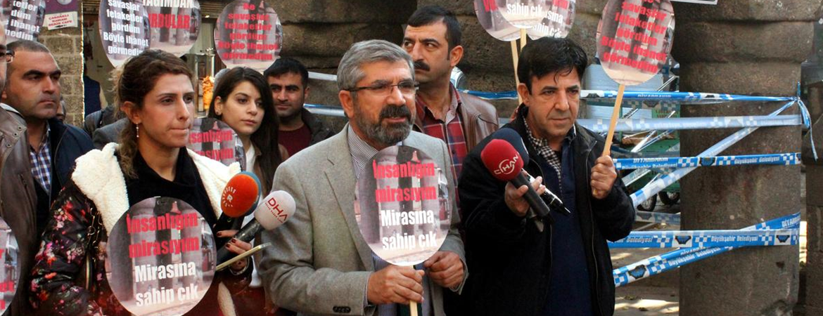 Milletvekillerimiz Tahir Elçi cinayetine ilişkin soruşturmanın hangi aşamada olduğunu Adalet Bakanına sordu