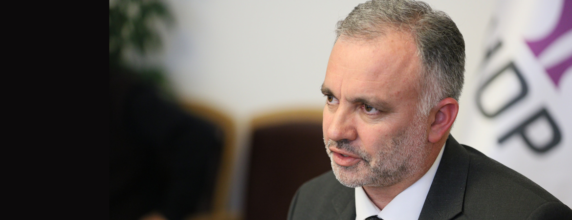 Bilgen: AKP gemisi su almaktan ziyade artık terk ediliyor