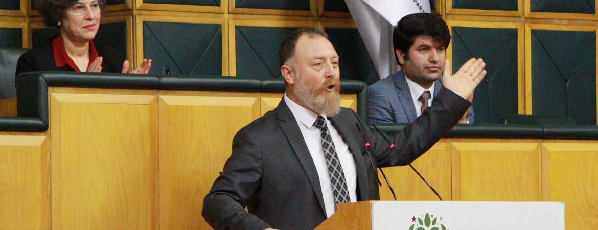 Temelli: Kurt işareti yaparak ancak Osmaniye’ye kadar gidersin