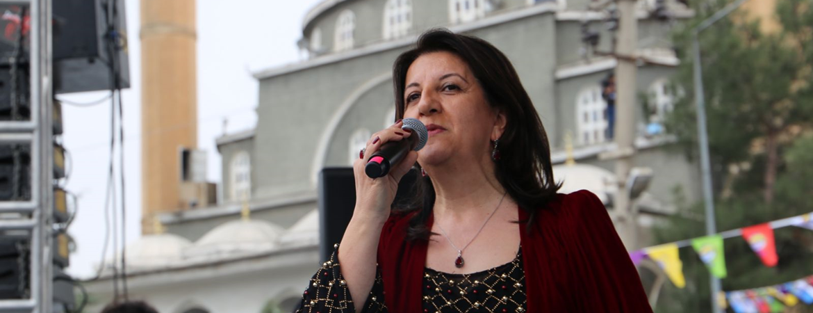 Pervin Buldan: Onlar bizi sandığa gömmeye çalışacaklar, biz sandıktan fidan olup çıkacağız