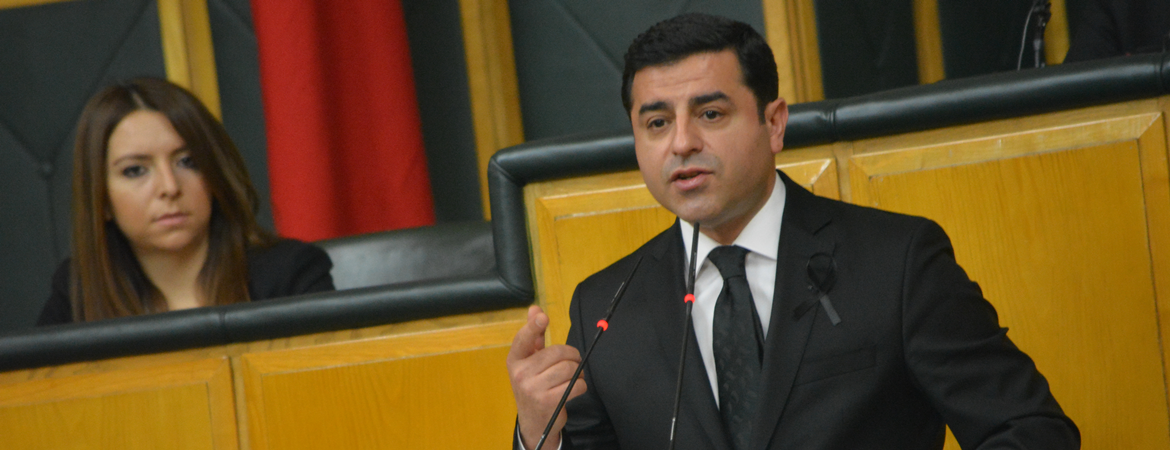 Demirtaş'ın eğitim sistemine ilişkin sosyal medya mesajları