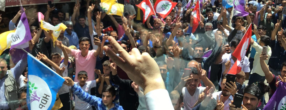 Sezai Temelli: Gencecik insanların ölmesinden medet umanların bizi çekmek istedikleri tuzağa düşmeyeceğiz
