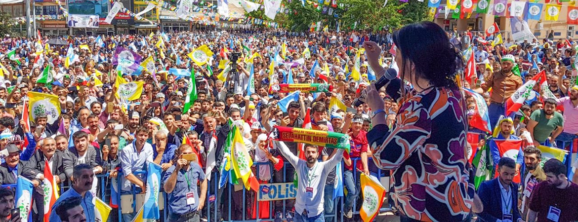 Pervin Buldan: Kimse AKP’ye bel bağlamasın çünkü gidiciler