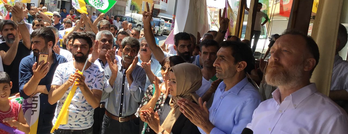 Sezai Temelli: Cumhur ittifakı "senin vekilin benim vekilim" kavgasına düştü