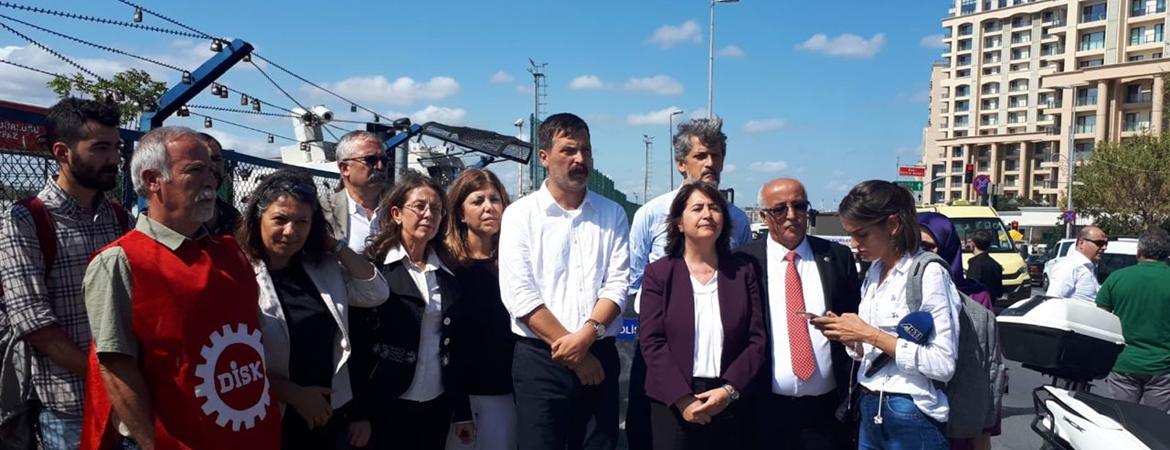Milletvekillerimiz Metris Cezaevi önünde açıklama yaptı: İşçiler derhal serbest bırakılmalı