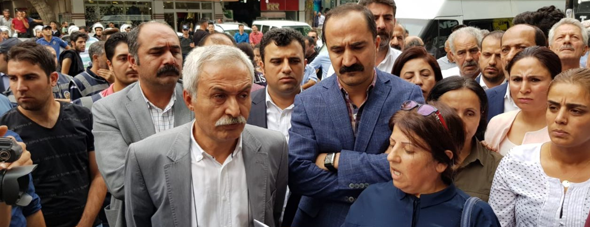 Kurtulan: Uluslararası Komplonun failleri bugün Orta Doğu’da yaşanan savaş cehenneminin de müsebbibidir