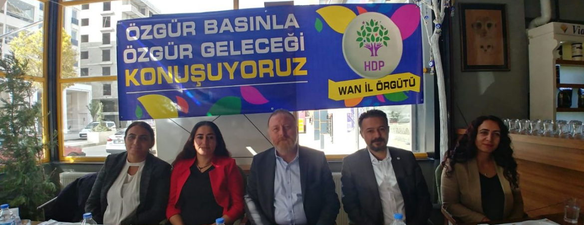 Temelli: Kayyumlar borçlarını da alıp gidecek