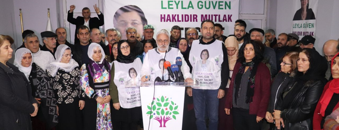 Oluç: Demirtaş ve Önder’e söylenen şudur: “Kürtsen, Kürtlerin yanındaysan sana hukuk yok”