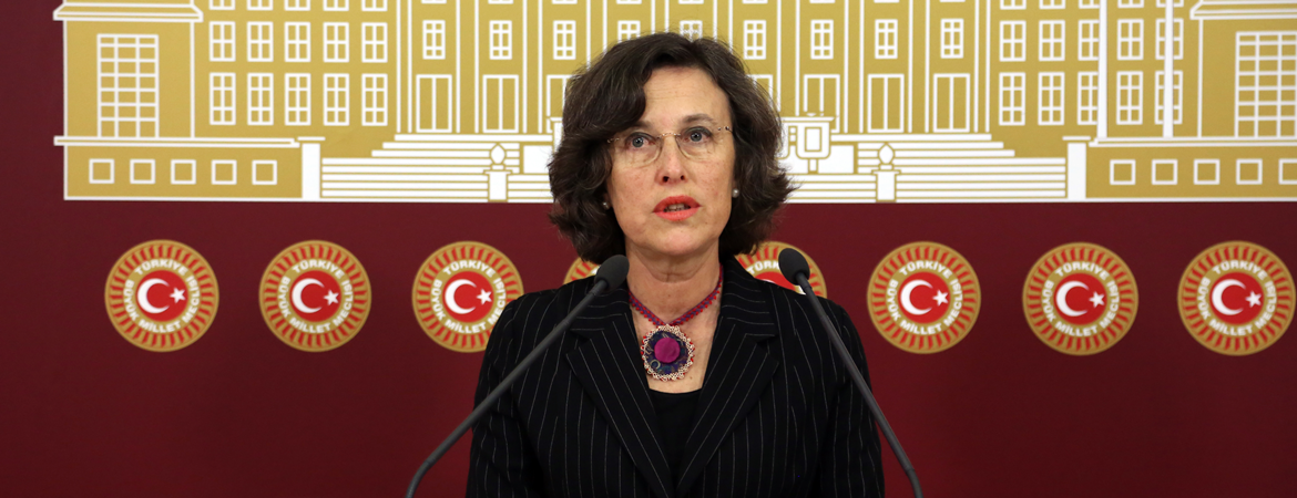  Kerestecioğlu: "Tek devlet", "tek millet", "tek yargı"dan sonra şimdi de "tek medya"