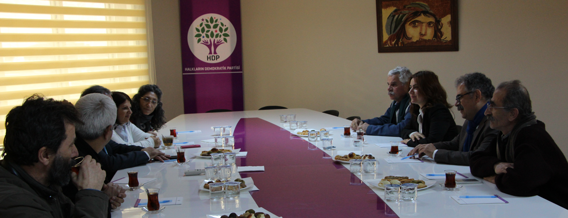 HDK'den partimize dayanışma ziyareti