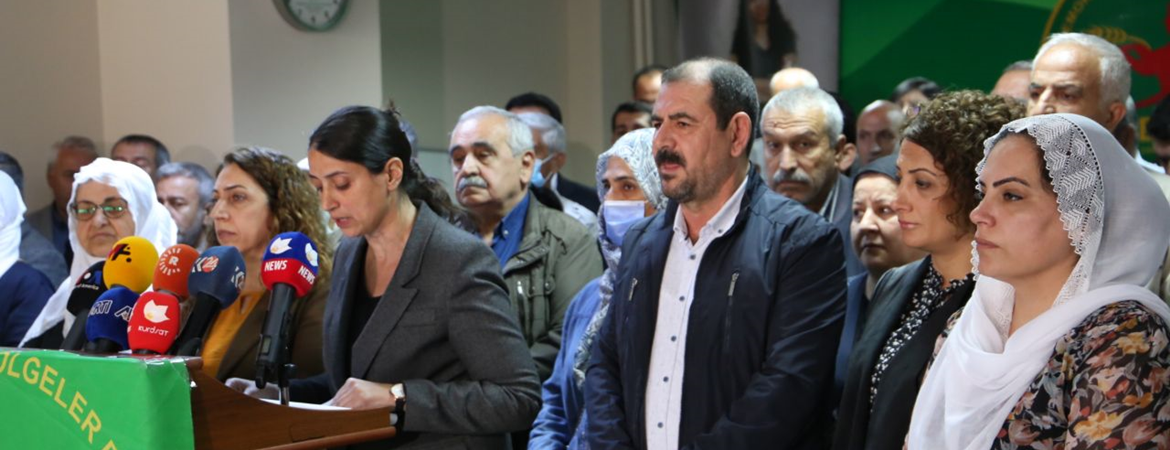 Savaşa Diyarbakır’dan ortak tepki: KDP’nin tutumu bütün Kürtlere kaybettiriyor