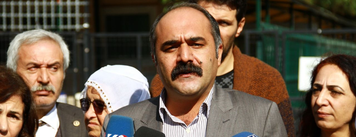 Hevserokê KCDê Ozturk: Em helwesta birûmet a Leyla Guvenê pîroz dikin