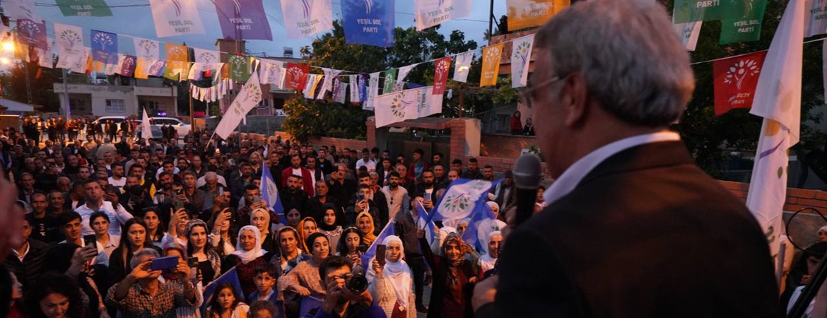 Sancar ve partililerimiz deprem bölgesindeydi
