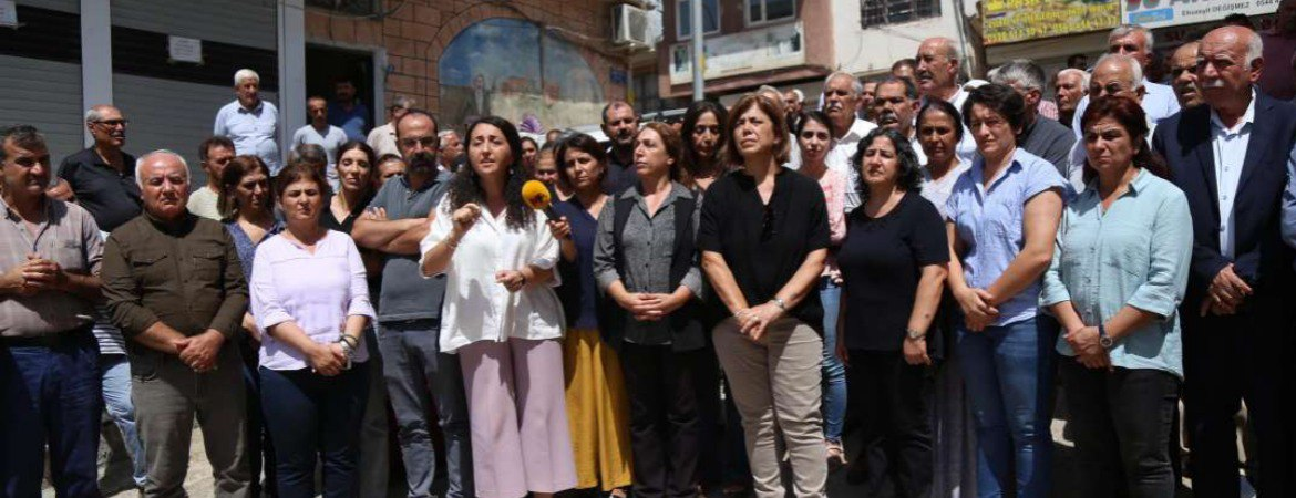 Heyetimiz Derik'te: Zamanında tedbir alınsaydı bu katliam gerçekleşmeyecekti
