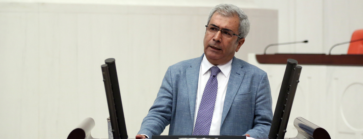 Taşçıer'den  kütüphanelere Kürtçe kitap alımıyla ilgili soru önergesi