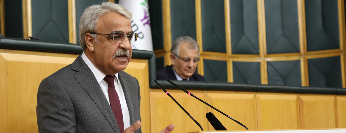 Sancar: Üç haneli enflasyonun nedeni sıfır demokrasi, sıfır hukuk, sıfır adalet