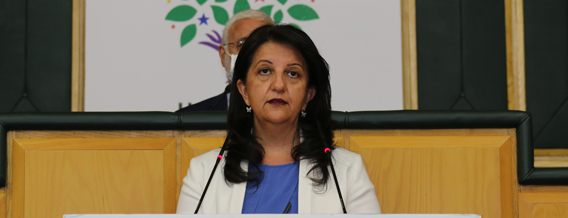Buldan: Vatandaş iş ve aş istiyor, bunlar Ayasofya’yı gösteriyor