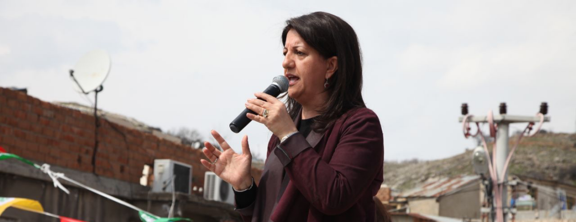 Buldan: İstediğin kadar bakan gönder kimse senin arkanı toplayamaz