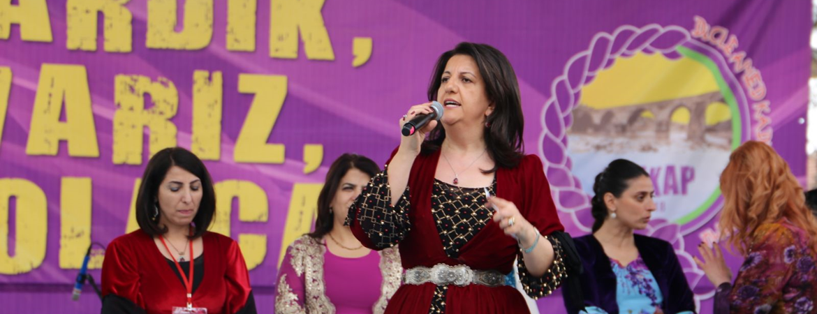 Buldan: Biz adam olmayacağız, kadınız