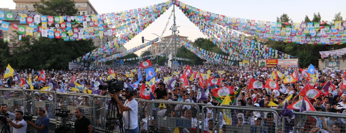 Temelli: Kürdistan'ı ayıklamak için Evliya Çelebi'ye kadar gitmişler; Alparslan'a kadar gidin Kürdistan'ı Kürtleri öğrenin