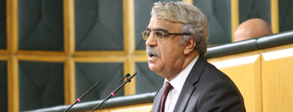 Sancar: Sınır farkı gözetmeksizin Ortadoğu'da güçlü bir barış hareketi kuralım