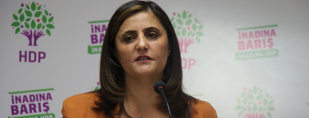 Taşdemir: Merdivenlerimizde oturan Aile Bakanı, kadınlar katledilirken neredeydi?