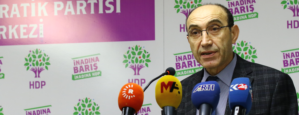 Kubilay: İnsanlar Elazığ’da evsiz barksızken, Van’da çığ altındayken çay dağıtmak utanç vericidir