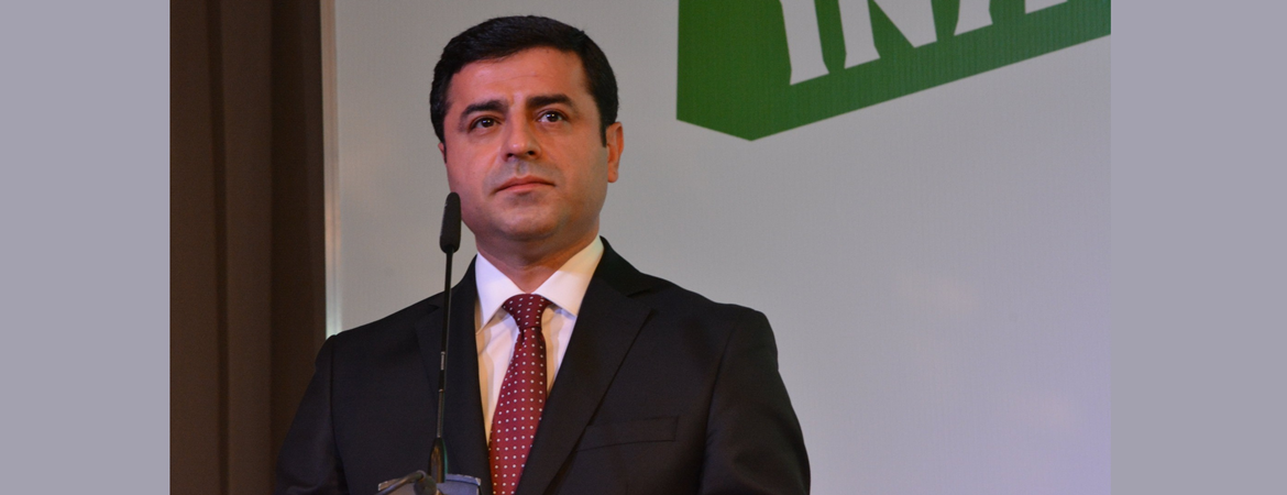 Demirtaş: HDP'yi kapatmanın siyasi sonuçlarını iyi hesap etmelerini tavsiye ederim