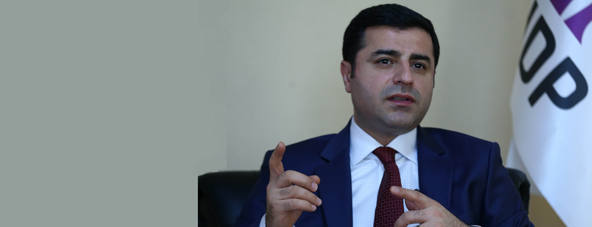 Taybet İnan, Cemile Çağırga, Hacı Lokman Birlik’i tek tek anlatan Demirtaş: İsrail’den bahsetmiyorum bunlar bu ülkede yaşandı