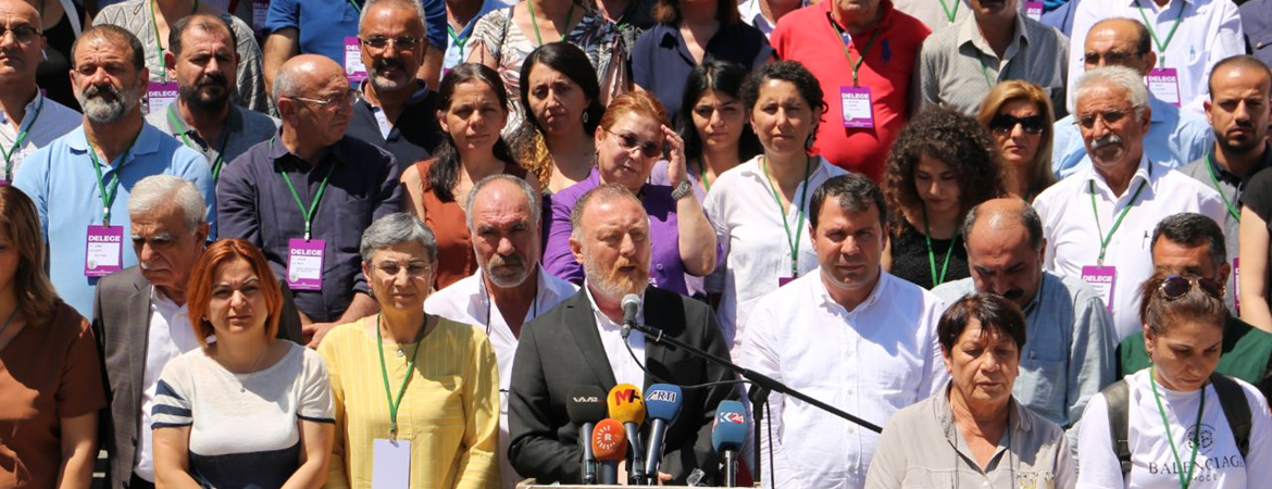 Ji partiya me li hemberî şer bangewaziya aştiyê: em amade ne berpirsyariyê bigirin ser xwe.