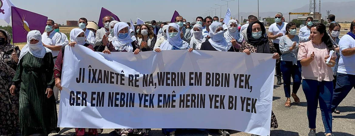 Gelê Kurd şerê navxweyî û birakûjiyê qebûl nake: Nebin parçeyekî polîtîkayên dewletên serdest