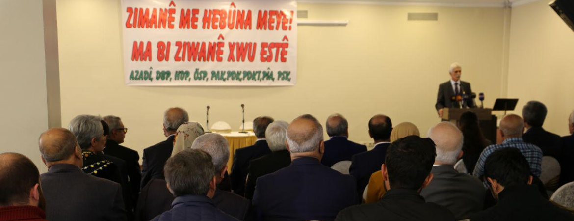 Feleknas Uca: "Bila ev pêngav bibe bingeha avakirina yekîtiya me ya siyasî"