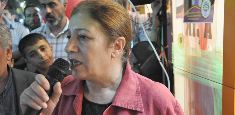 Doğubayazıt'ta Demirtaş için seçim bürosu açıldı