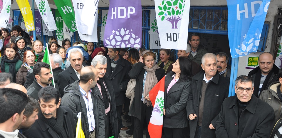 Tepecik, Natoyolu ve Seyranbağları'nda seçim bürosu açılışı
