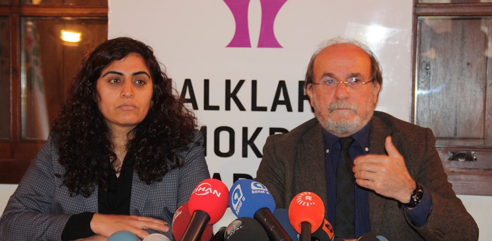 HDP Eşbaşkan adayları İzmir'de binlerle buluştu