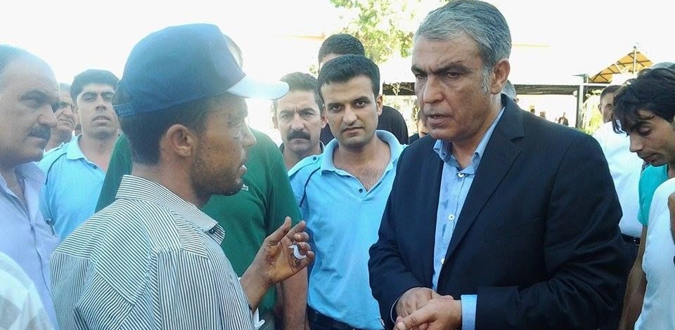 İbrahim Ayhan Akçakale'yi ziyaret etti