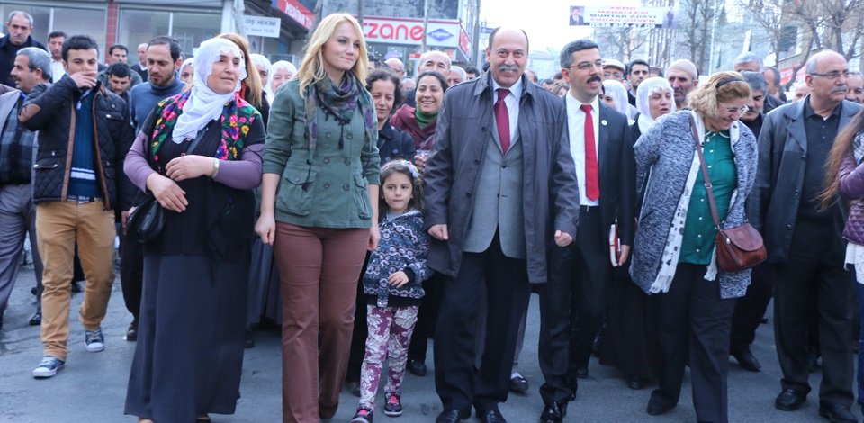 HDP’den İstanbul'da seçim çalışmaları