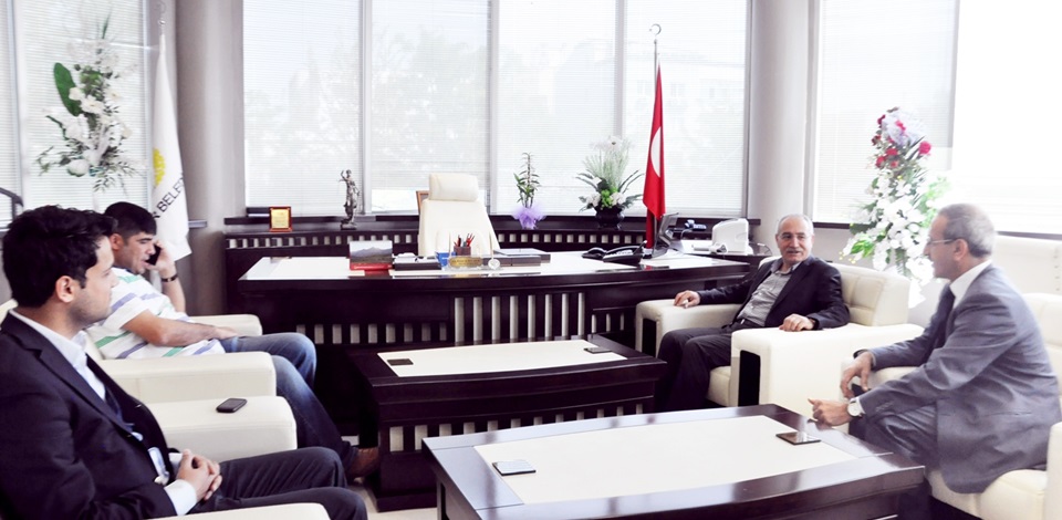 Van Milletvekili Kemal Aktaş Bağlar Belediyesi'ni ziyaret etti