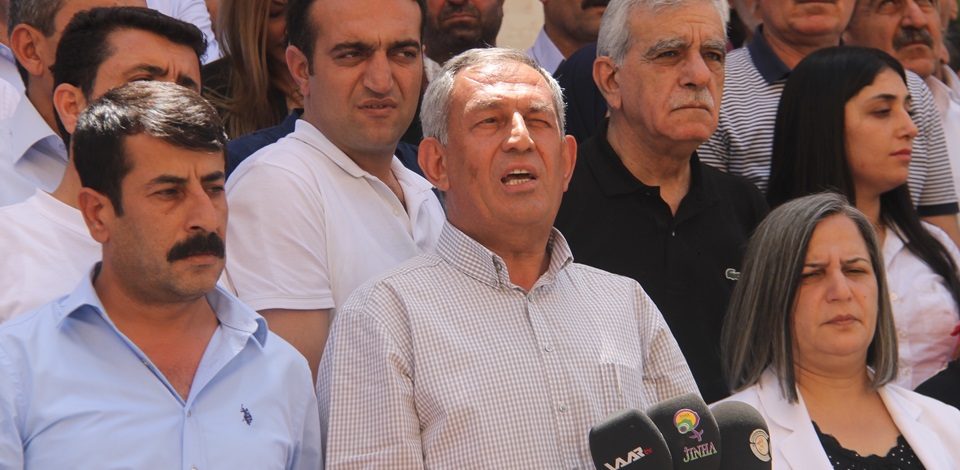 HDP Milletvekili Çelik: Rojava'nın yanında olacağız