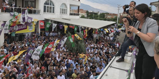 Pervin Buldan: AYM Demirtaş’ın başvurusuna ret kararı verirse Saray'a bağlı çalıştığını ilan eder 