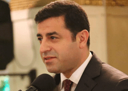 Demirtaş: "Erdoğan 1 Kasım'da bin defa pişman olacak"